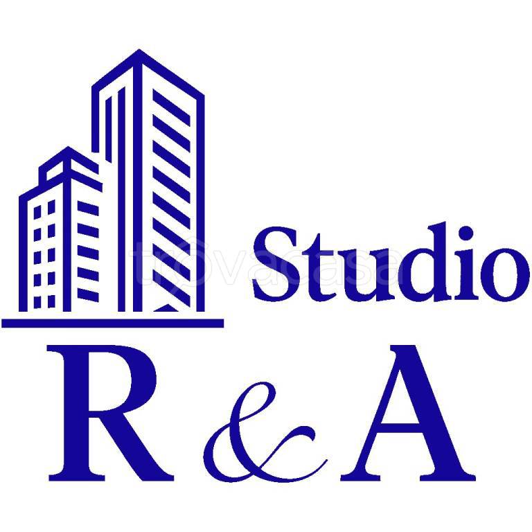 casa indipendente in vendita a Riano