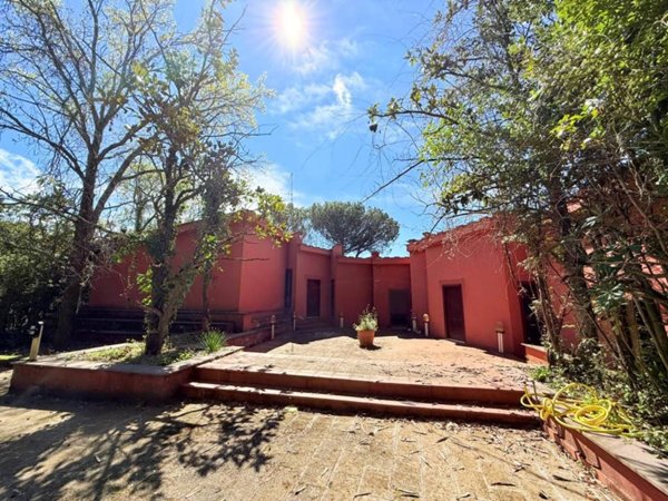 casa indipendente in vendita a Riano