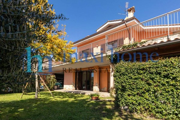 casa indipendente in vendita a Riano