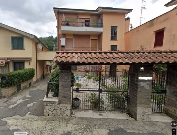 appartamento in vendita a Riano