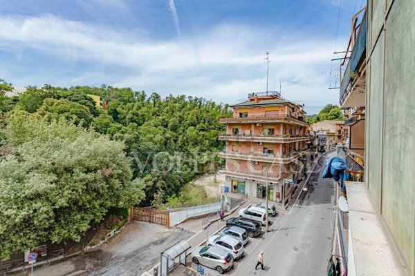 appartamento in vendita a Riano