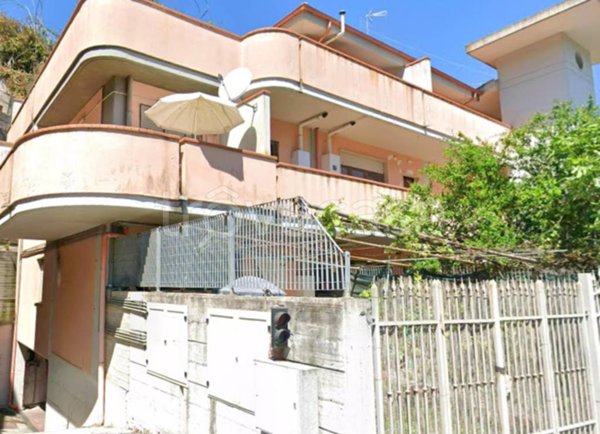 appartamento in vendita a Riano
