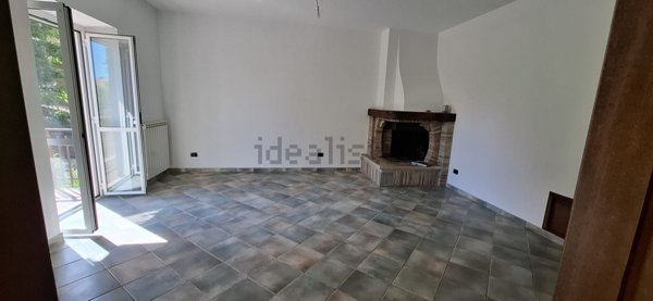 appartamento in vendita a Riano