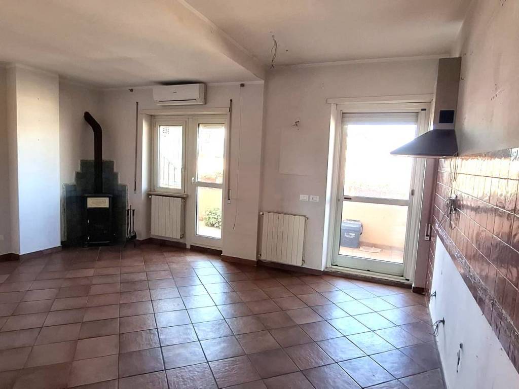 appartamento in vendita a Riano