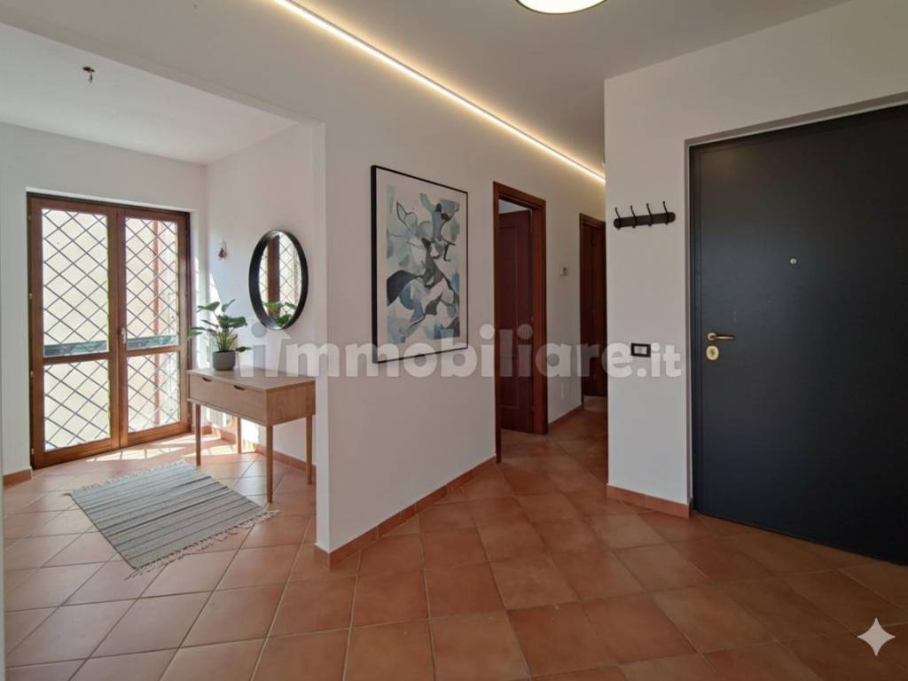 appartamento in vendita a Riano