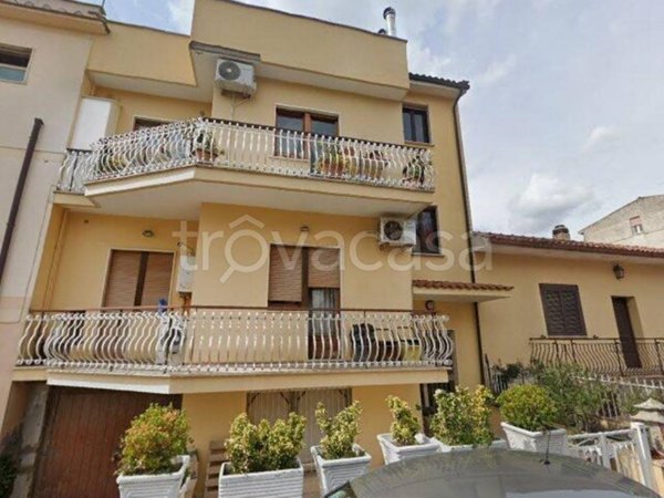 appartamento in vendita a Riano