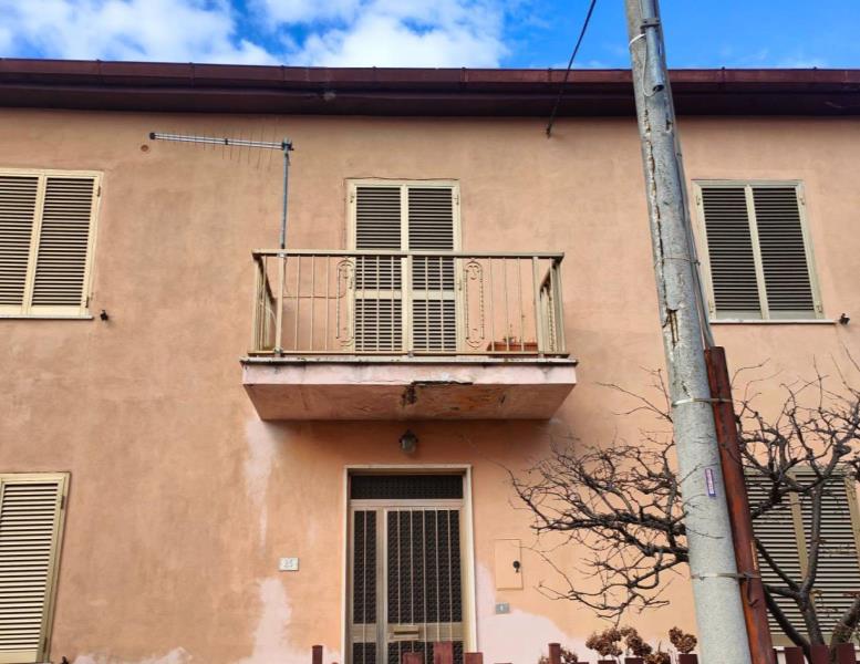 casa indipendente in vendita a Riano