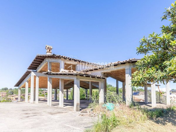 casa indipendente in vendita a Riano