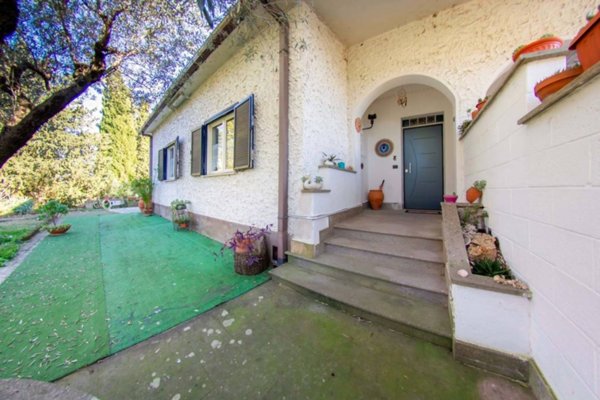 casa indipendente in vendita a Riano
