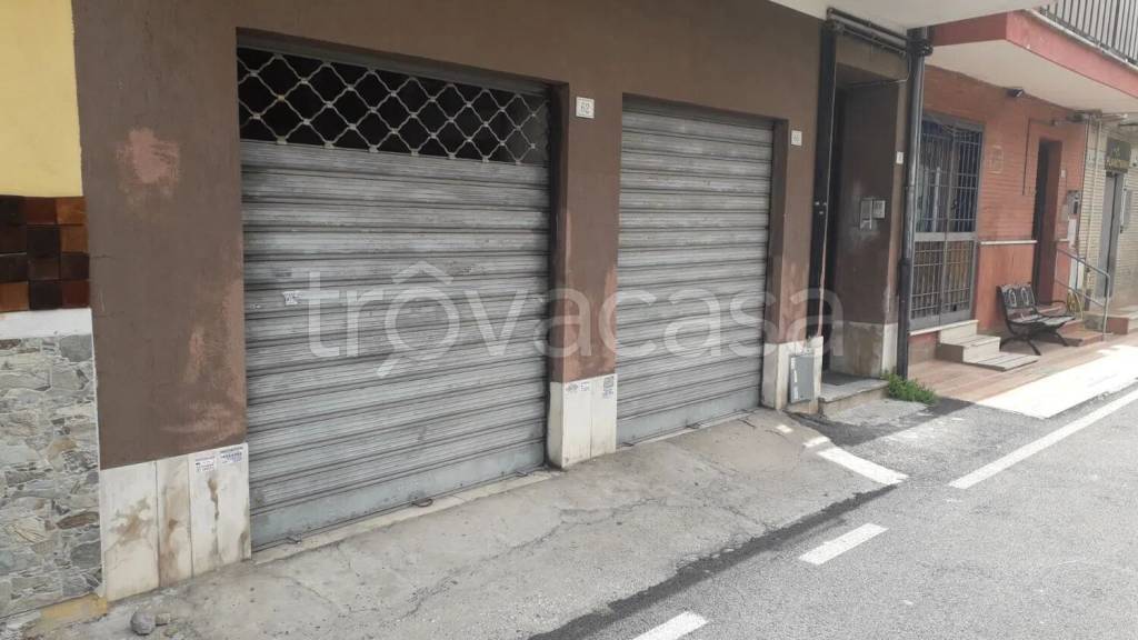 locale di sgombero in vendita a Riano