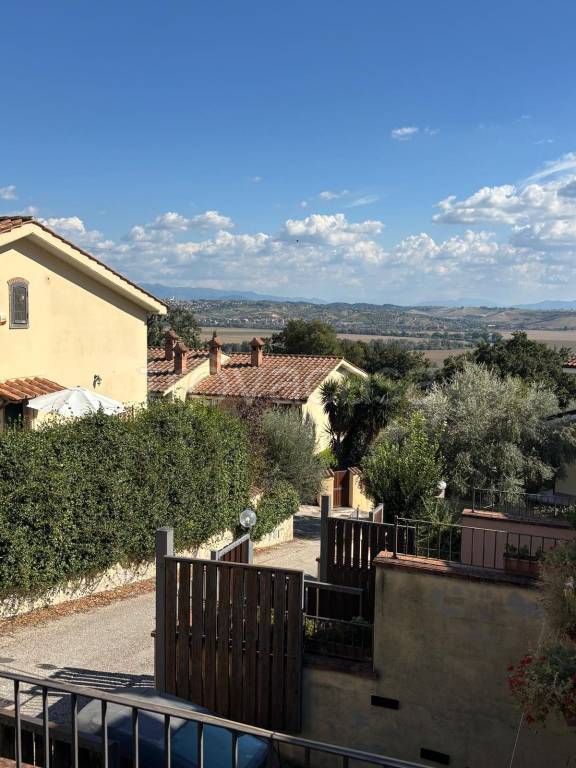 casa indipendente in vendita a Riano