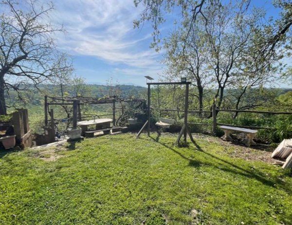 casa indipendente in vendita a Rignano Flaminio