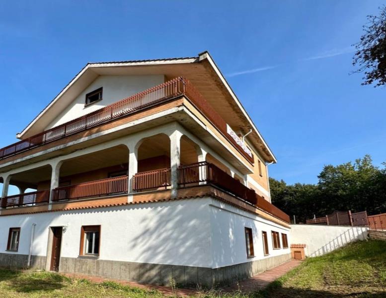 casa indipendente in vendita a Rignano Flaminio