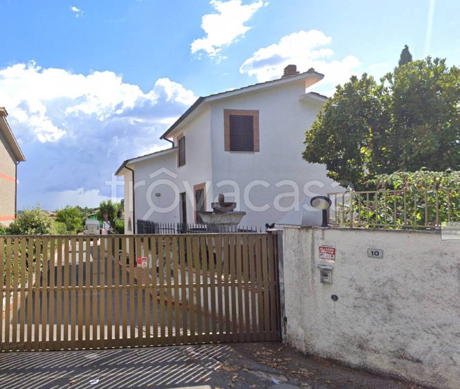 casa indipendente in vendita a Rignano Flaminio