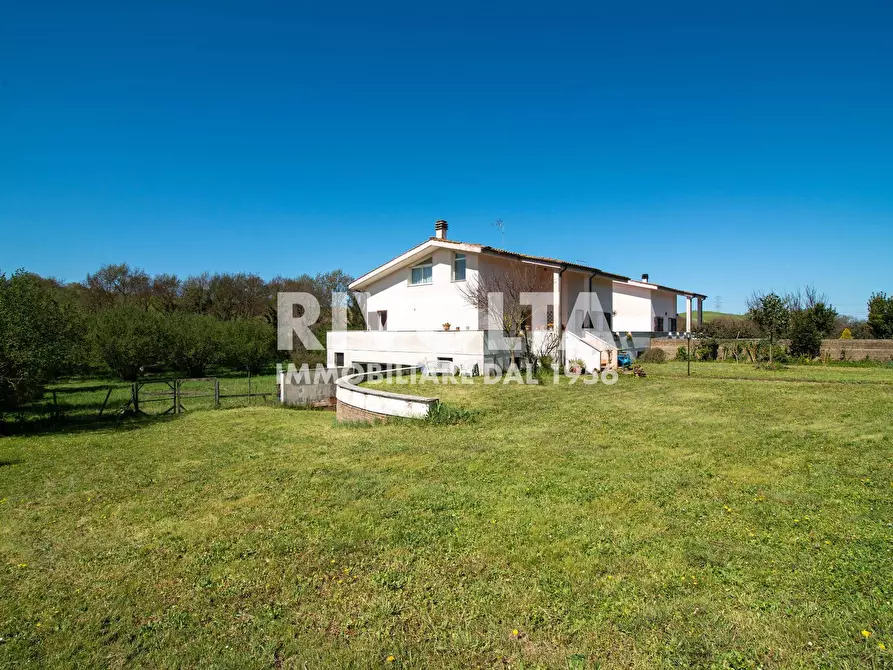 casa indipendente in vendita a Rignano Flaminio