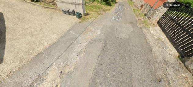 pentavano in vendita a Rignano Flaminio in zona Capannacce