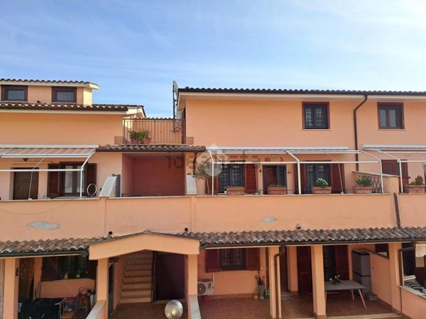 appartamento in vendita a Rignano Flaminio