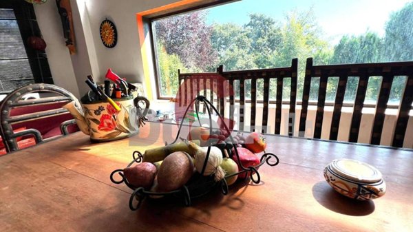 casa indipendente in vendita a Rignano Flaminio in zona Montelarco
