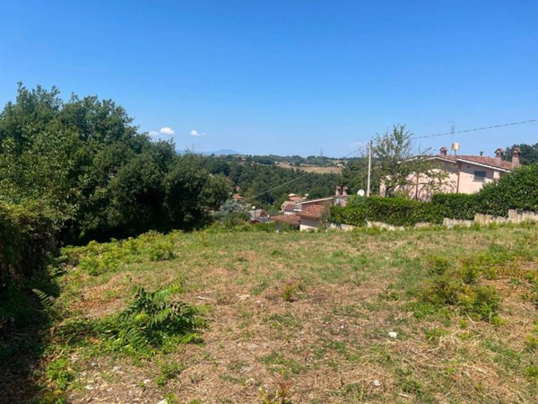terreno agricolo in vendita a Rignano Flaminio in zona Montelarco