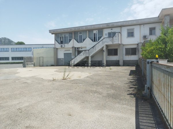 casa semindipendente in vendita a Rignano Flaminio