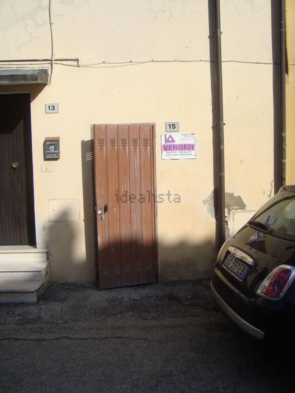 locale di sgombero in vendita a Rignano Flaminio