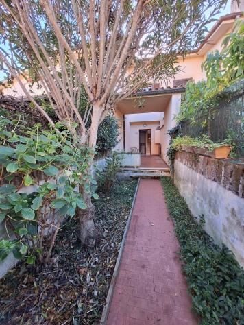 casa indipendente in vendita a Rignano Flaminio