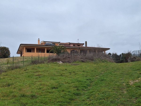 appartamento in vendita a Rignano Flaminio