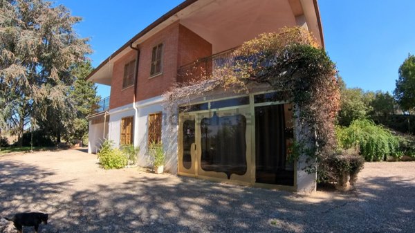 casa indipendente in vendita a Rignano Flaminio