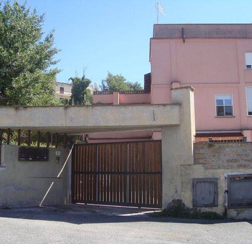 appartamento in vendita a Rignano Flaminio