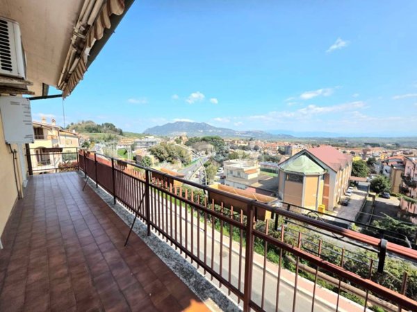 appartamento in vendita a Rignano Flaminio