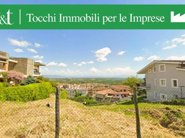 terreno edificabile in vendita a Rignano Flaminio