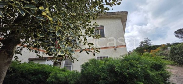 casa indipendente in vendita a Rignano Flaminio in zona Montelarco