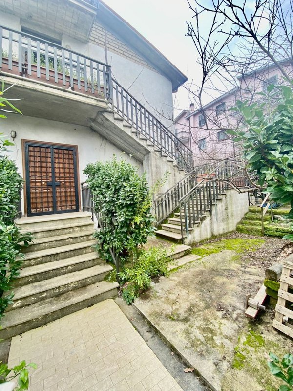 appartamento in vendita a Rignano Flaminio