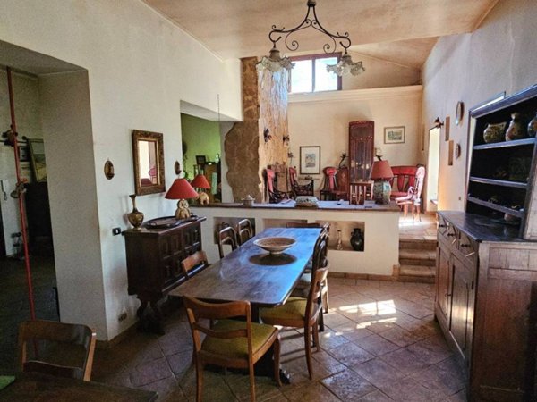 casa indipendente in vendita a Rignano Flaminio