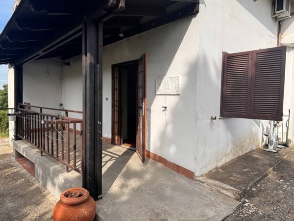 appartamento in vendita a Rignano Flaminio in zona Capannacce