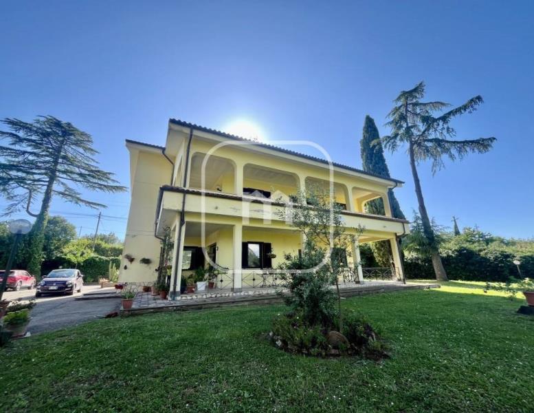 casa indipendente in vendita a Rignano Flaminio in zona Capannacce