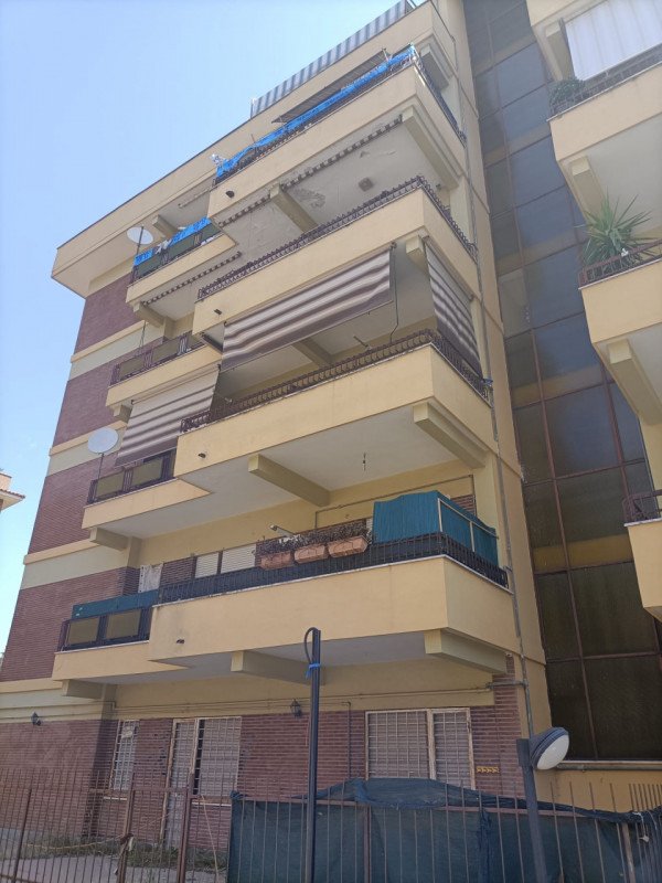 appartamento in vendita a Rignano Flaminio in zona Santo Sisini