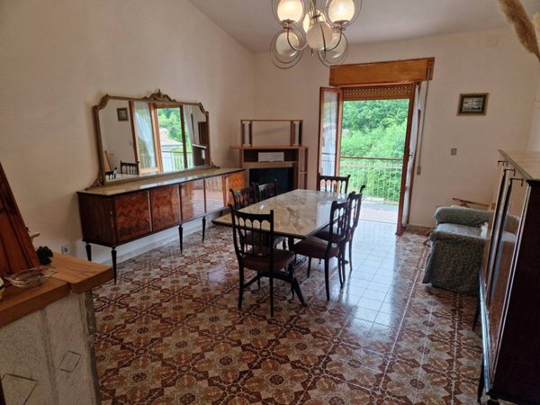 appartamento in vendita a Riofreddo