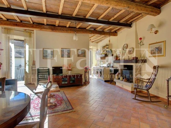 casa indipendente in vendita a Riofreddo