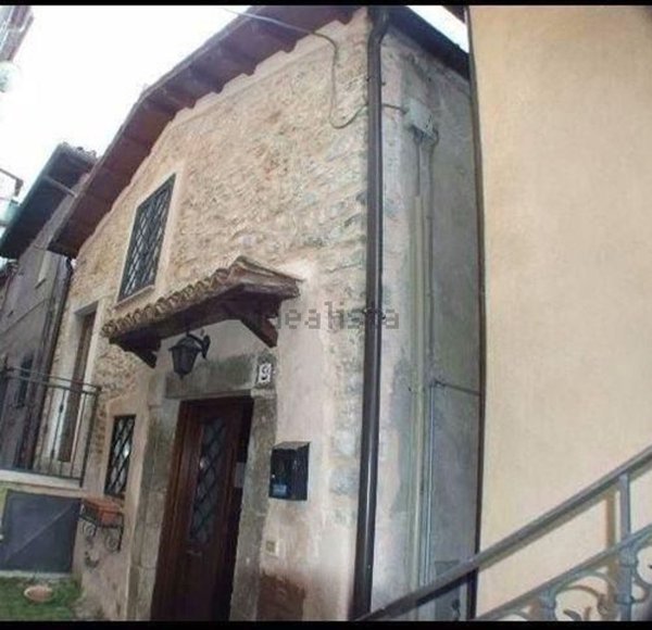 appartamento in vendita a Riofreddo