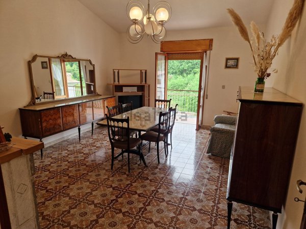 appartamento in vendita a Riofreddo