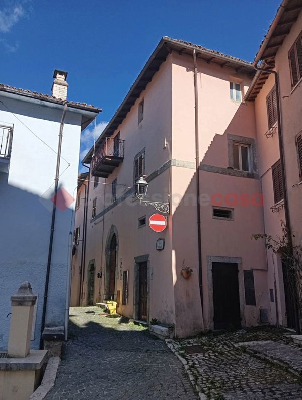 appartamento in vendita a Riofreddo