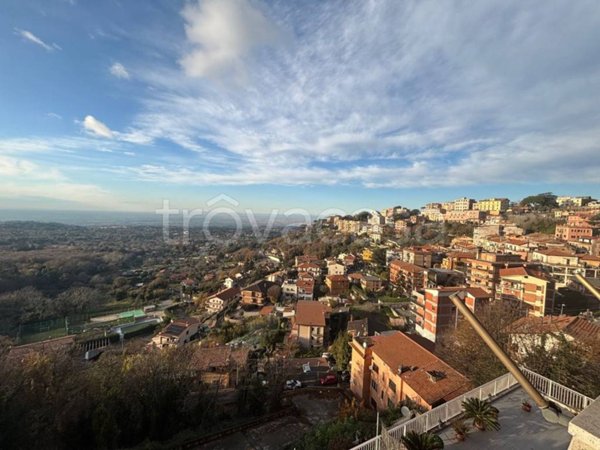 appartamento in vendita a Rocca di Papa