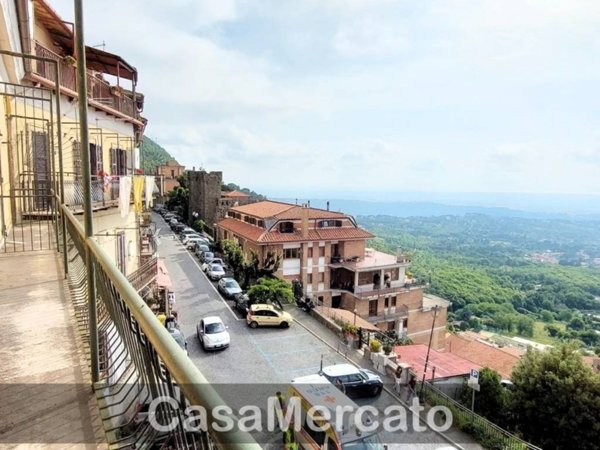appartamento in vendita a Rocca di Papa