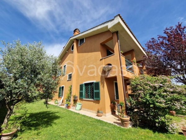 casa indipendente in vendita a Rocca di Papa