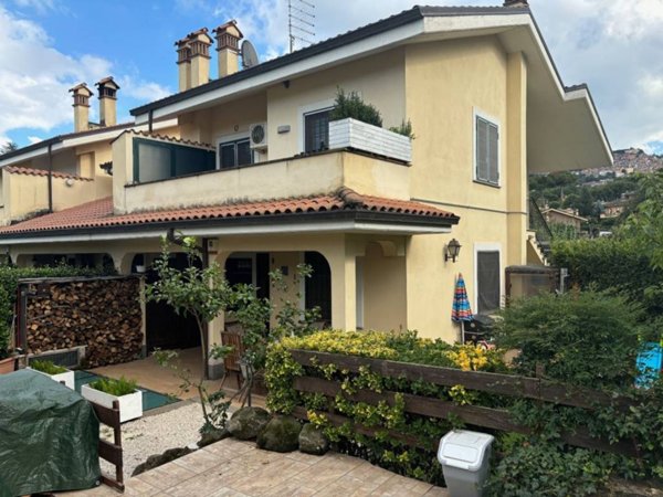 appartamento in vendita a Rocca di Papa