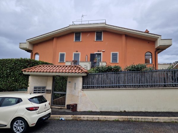 appartamento in vendita a Rocca di Papa