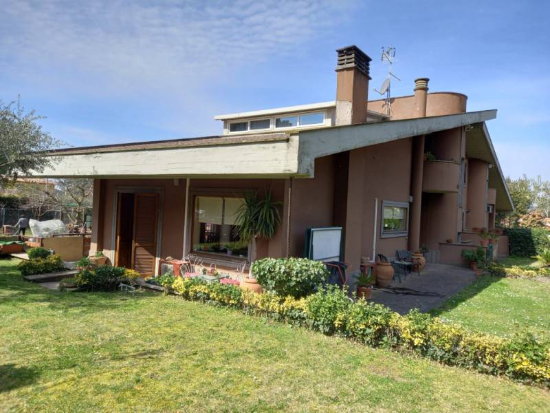 casa indipendente in vendita a Rocca di Papa
