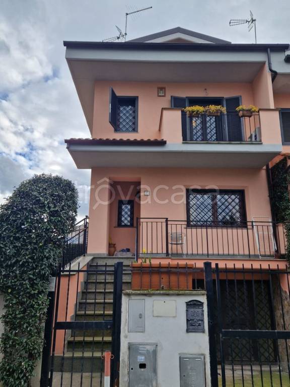 casa indipendente in vendita a Rocca di Papa