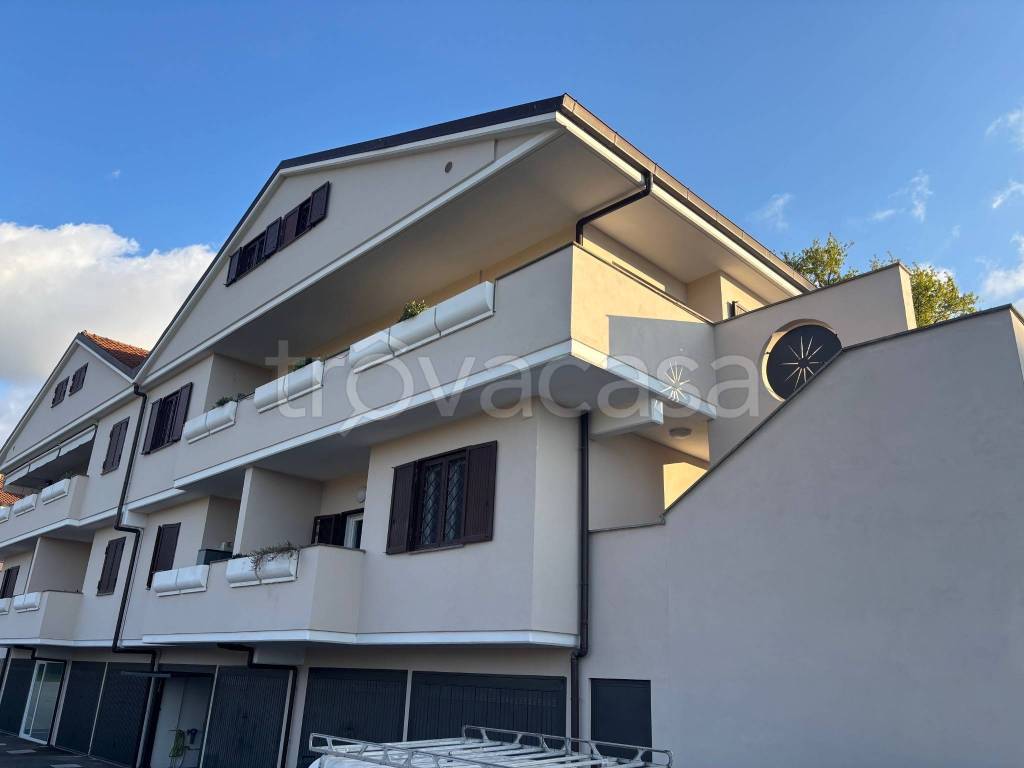casa indipendente in vendita a Rocca di Papa